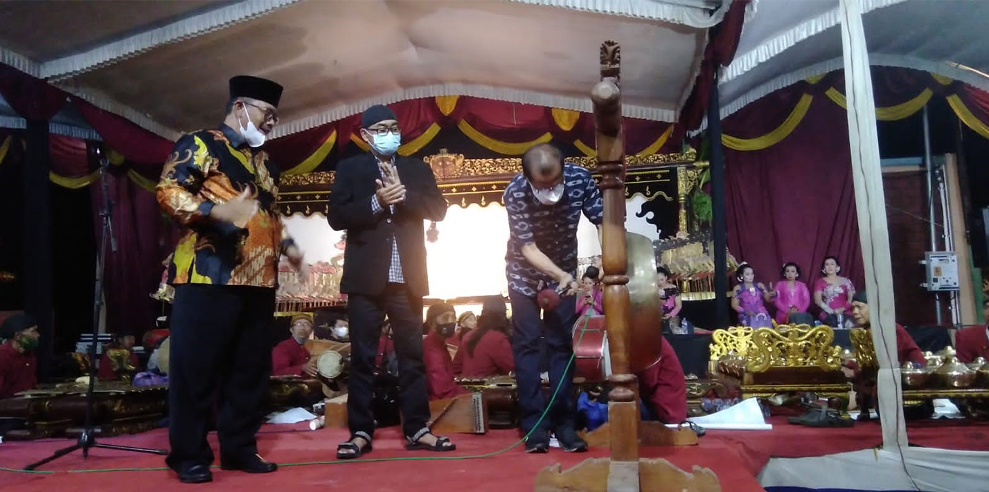 Pabrik Jamu Di Magetan Jatim Diresmikan